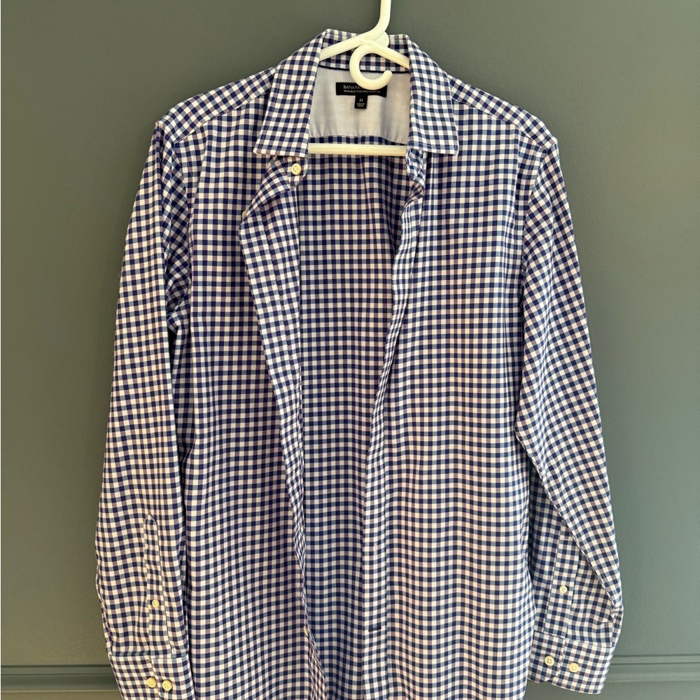 Banana Republic Navy and White Checkered Shirt